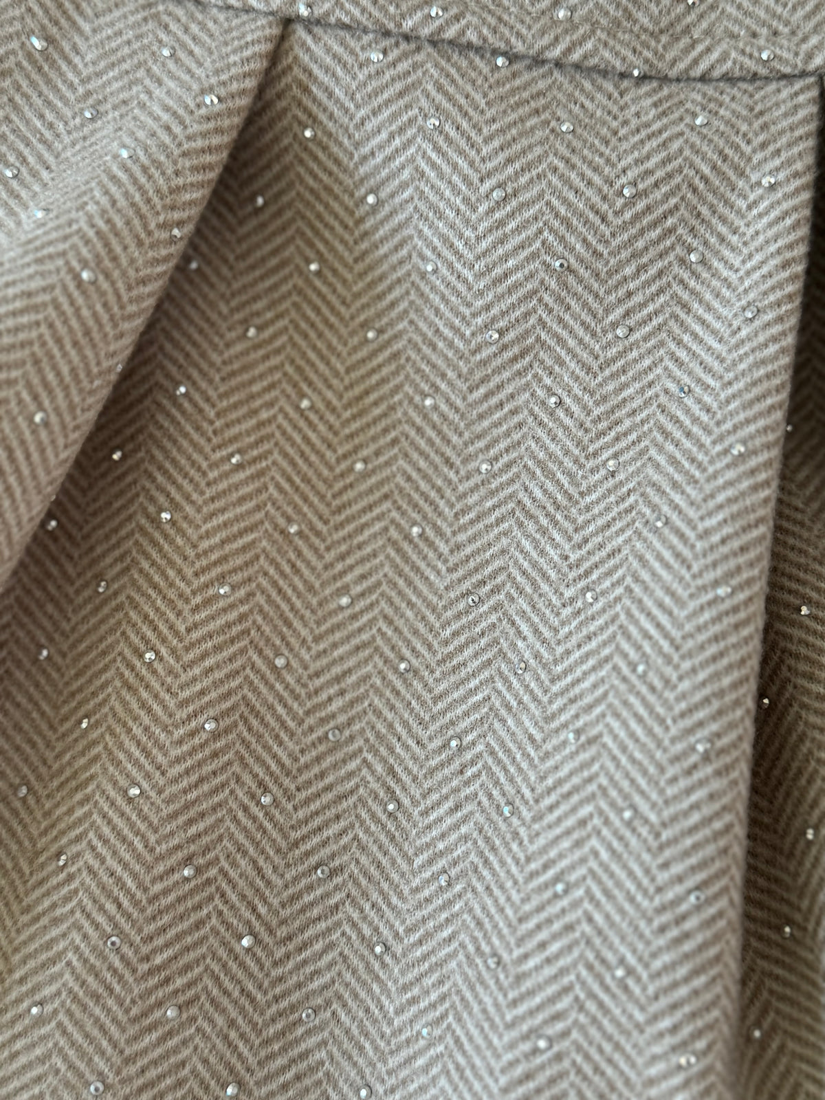 Beige rokje met stras